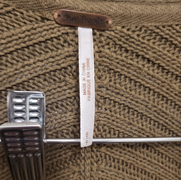 Free People Olive Green Rib & Ruffles Sweater Dress/Tunic Size Small - Picture 9 of 16